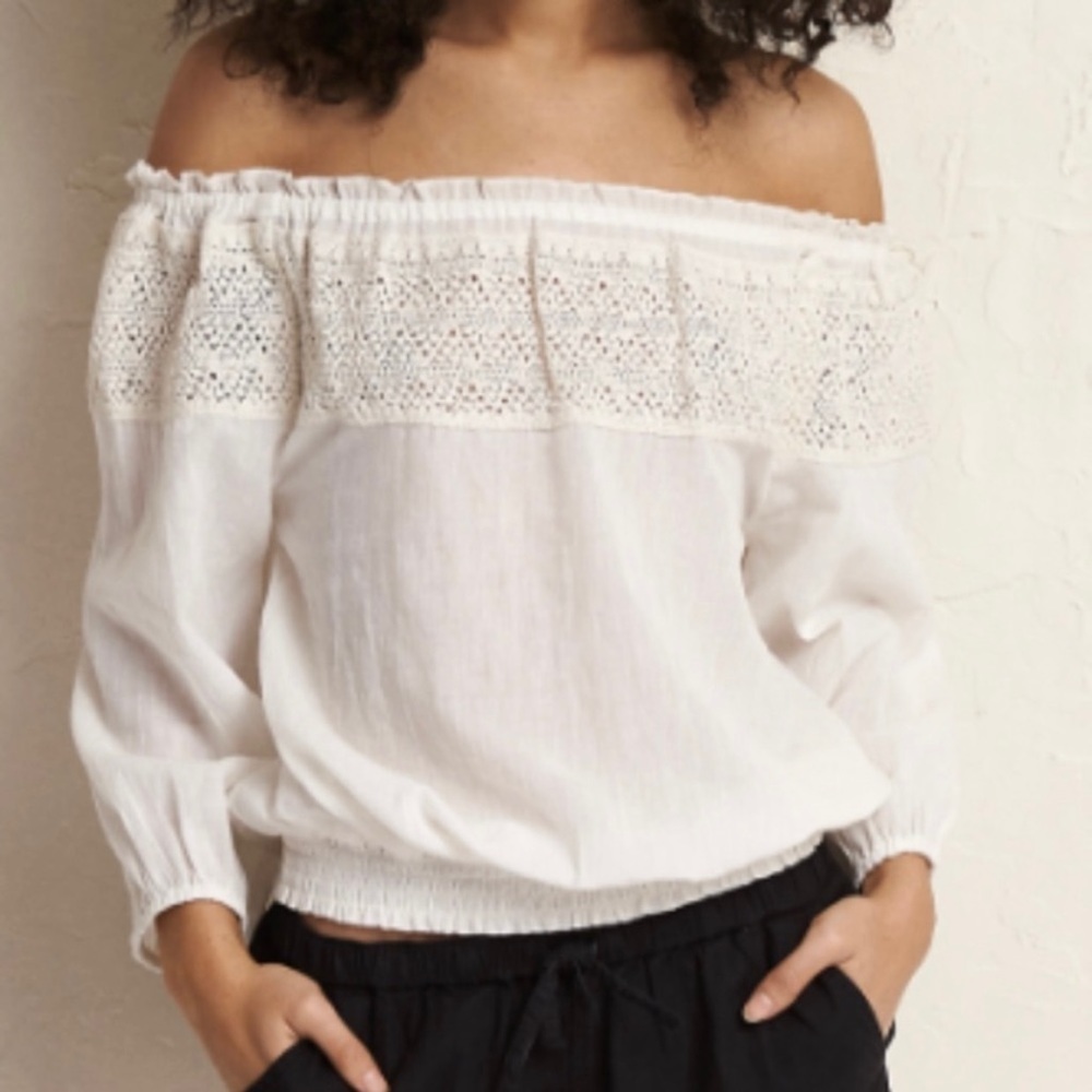 Aerie Off Shoulder Ivory Crochet Boho Peasant Top Smocked Waist 3/4 Sleeve XS